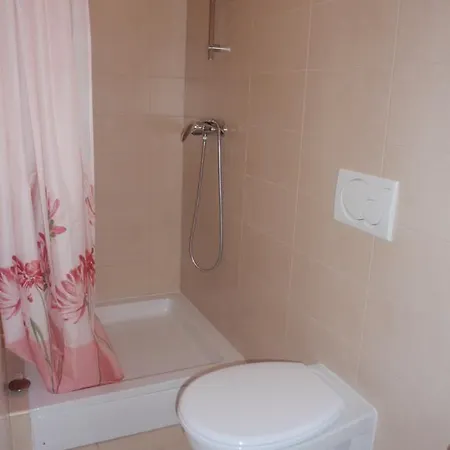 Apartments Lucica 3119 Rab Town