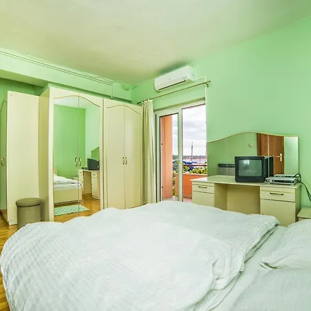 Apartments Lucica 3119