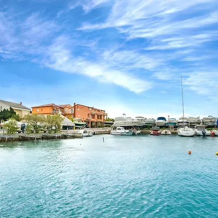 Apartments Lucica 3119 Rab Town